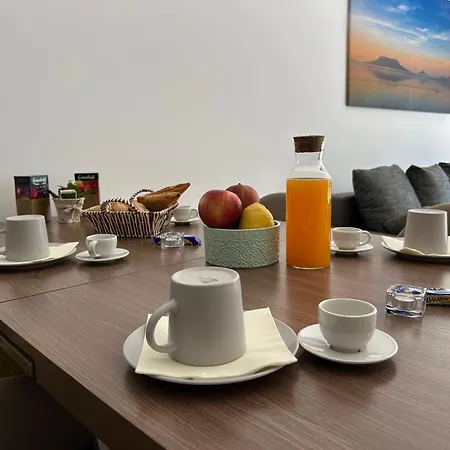 Dingi 106 Apartament Siófok