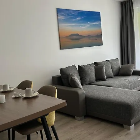 Dingi 106 * Siófok